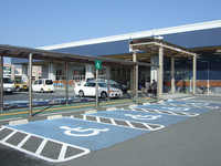 Medium_02　障害者駐車場